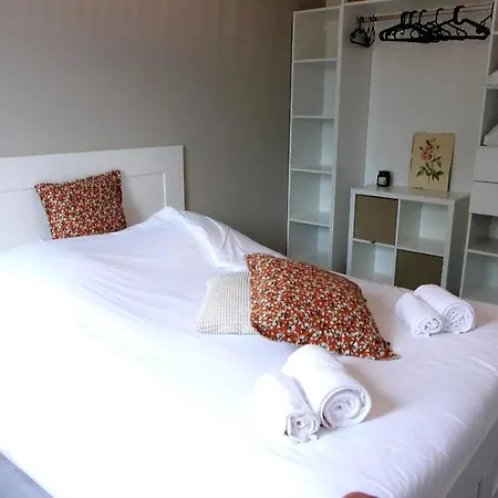Holiday home Spacious House With Garden *